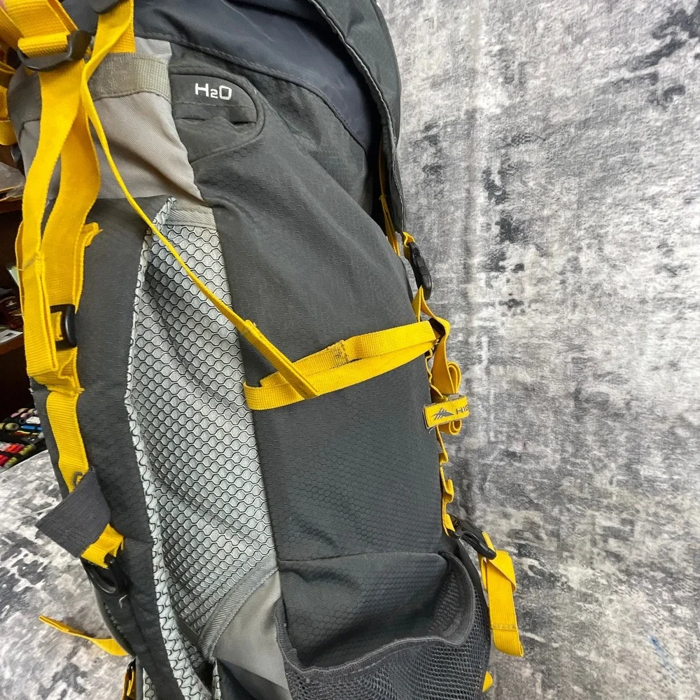 High Sierra 45L Summit‎ Backpack Grey Yellow Hiking Internal Frame Pack